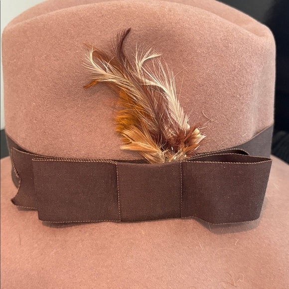 Vintage "Mr. Charles" Ladies Tan Hat. Y2K - Picture 7 of 7